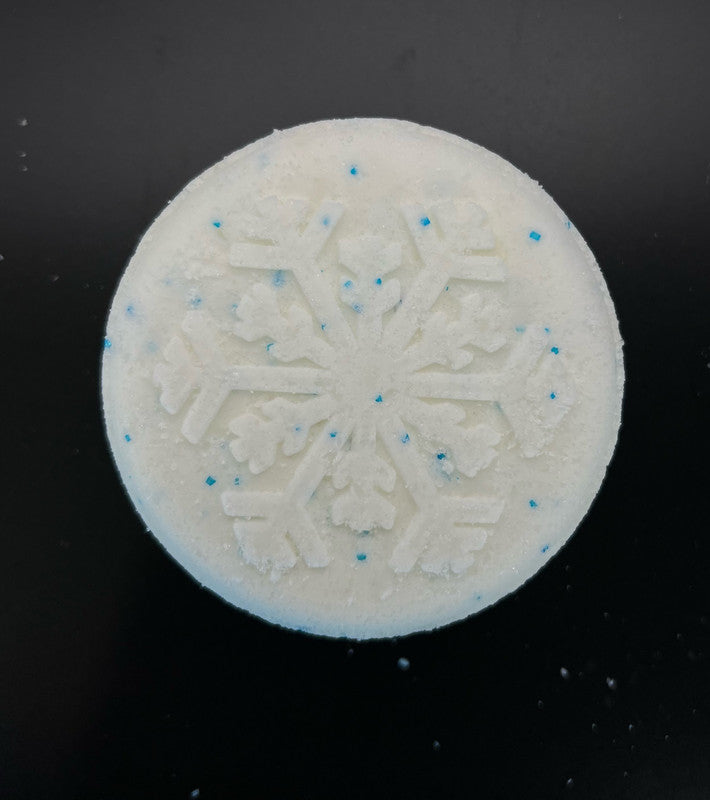 Fizz Bizz Snowflake Bath Bomb