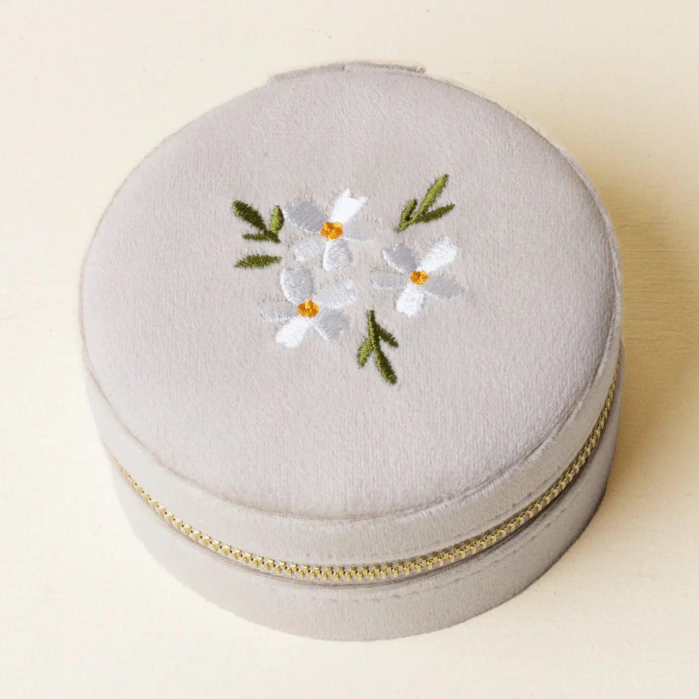 Round Velvet Jewelry Case