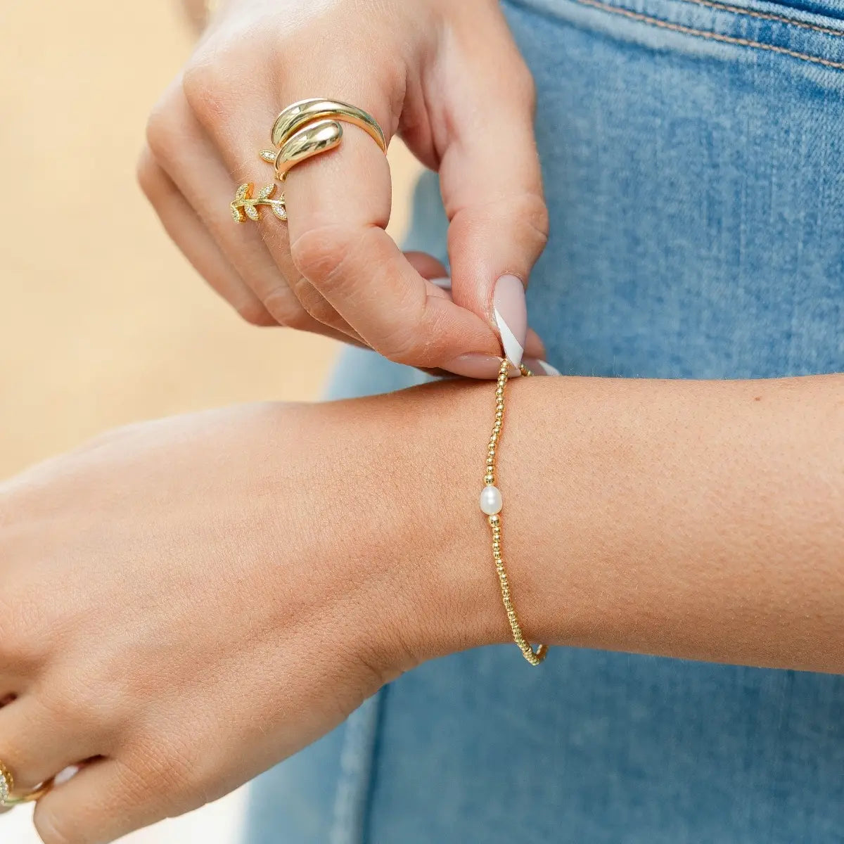 Aura Pearl Bracelet