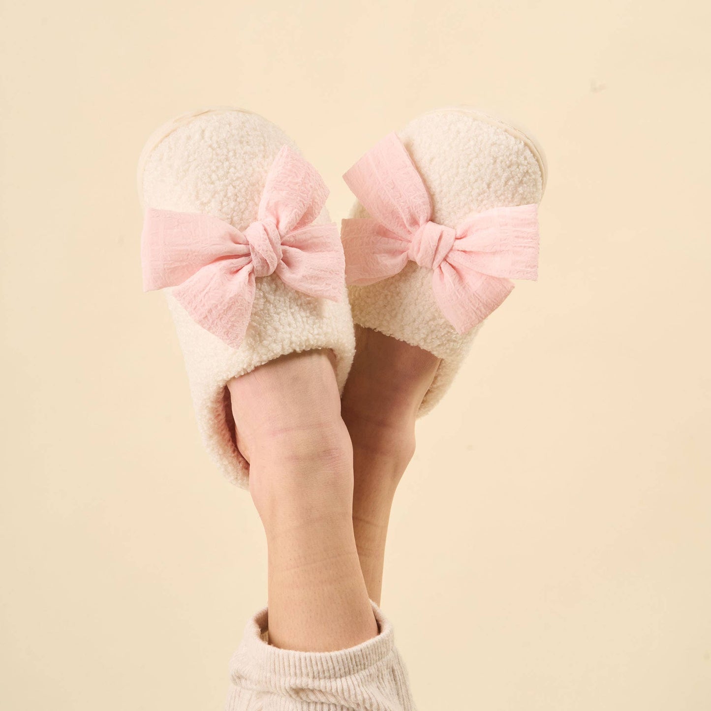 Fuzzy Slippers-Betty Bow Blush