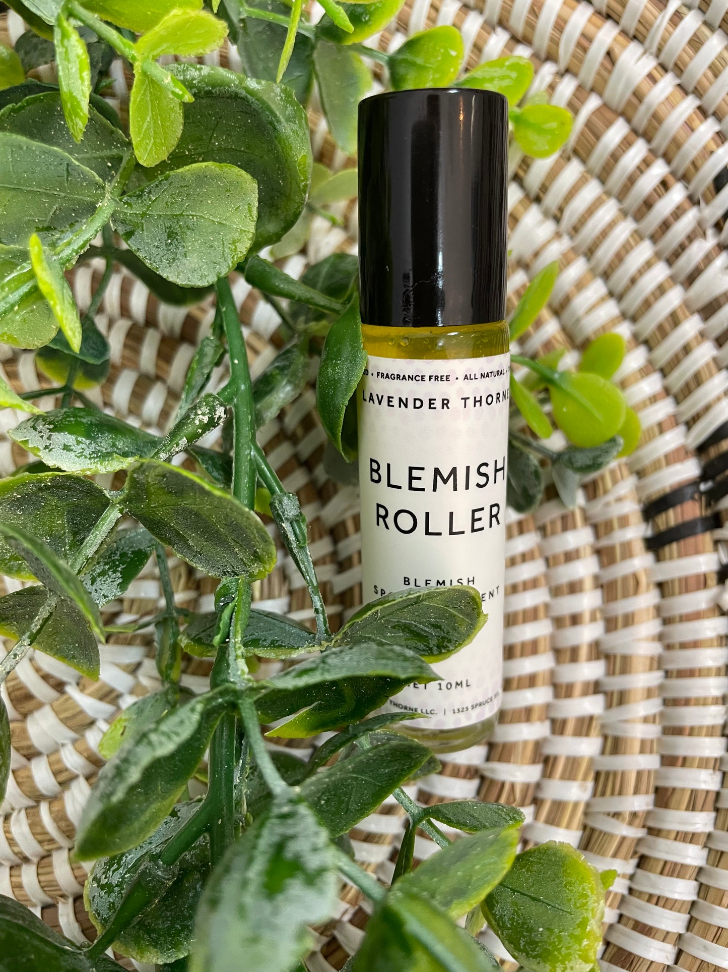 Lavender Thorne | Blemish Roll