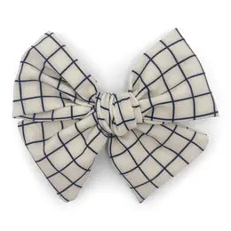 Bek & Jet Bows