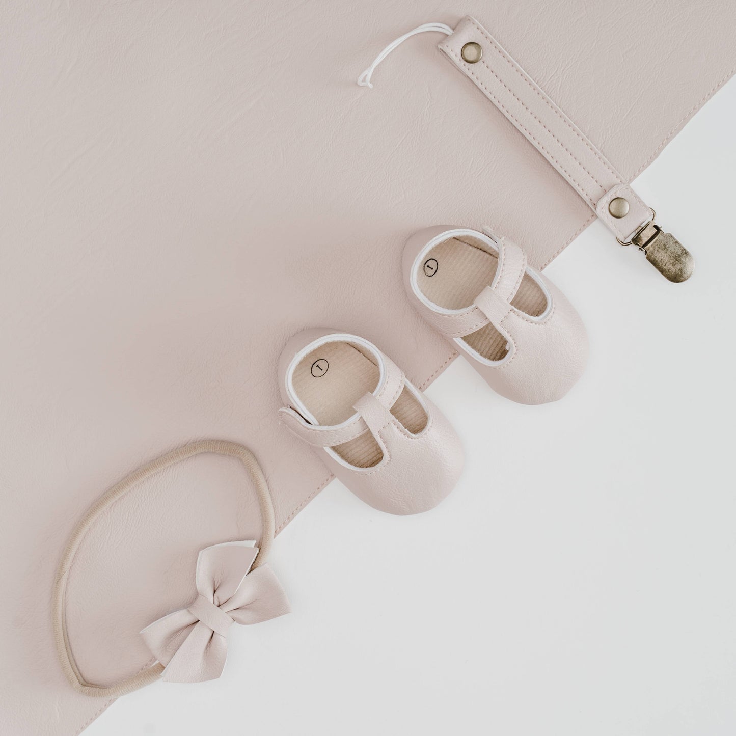 MOXY | Baby shoes, toddler shoes, neutral colors