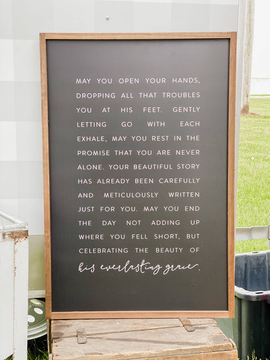His Everlasting Grace | Wall Decor