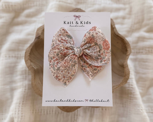 Floral Fable Bow