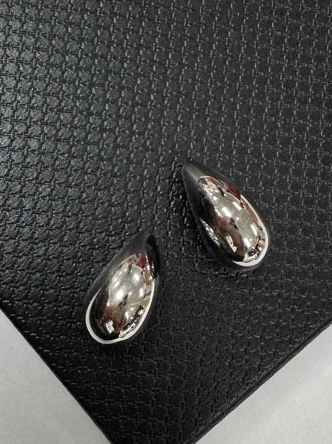 Teardrop Sliver Earrings