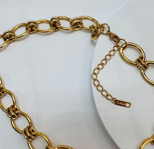 Golden Link Necklace