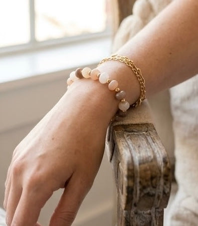 Café Beaded Stone Bracelet