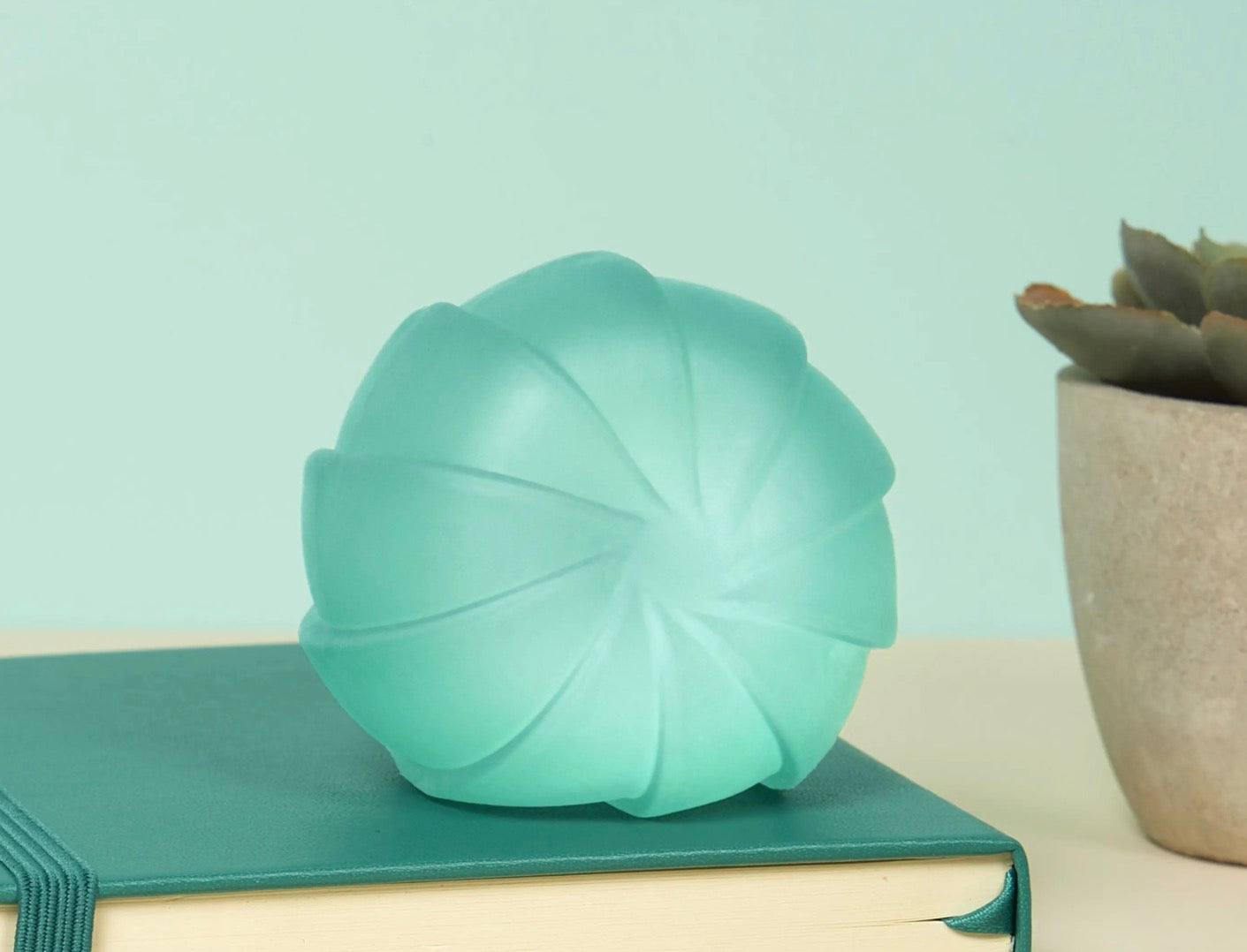 SPEKS. Textured Ball Squishy