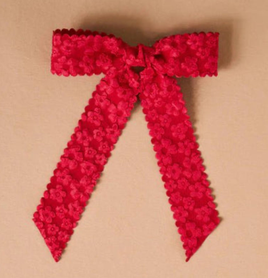 Flower Scallop Hair Bow