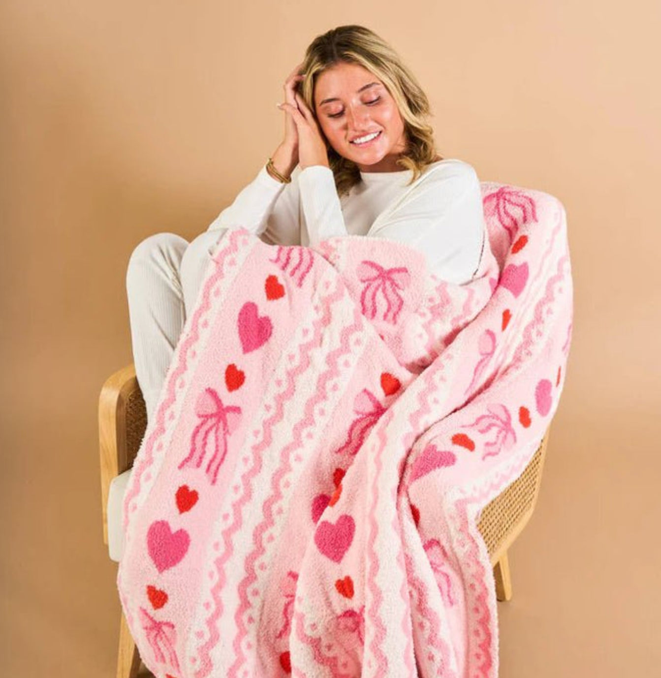 Cozy Dreams Luxe Blanket- Oh So Lovely