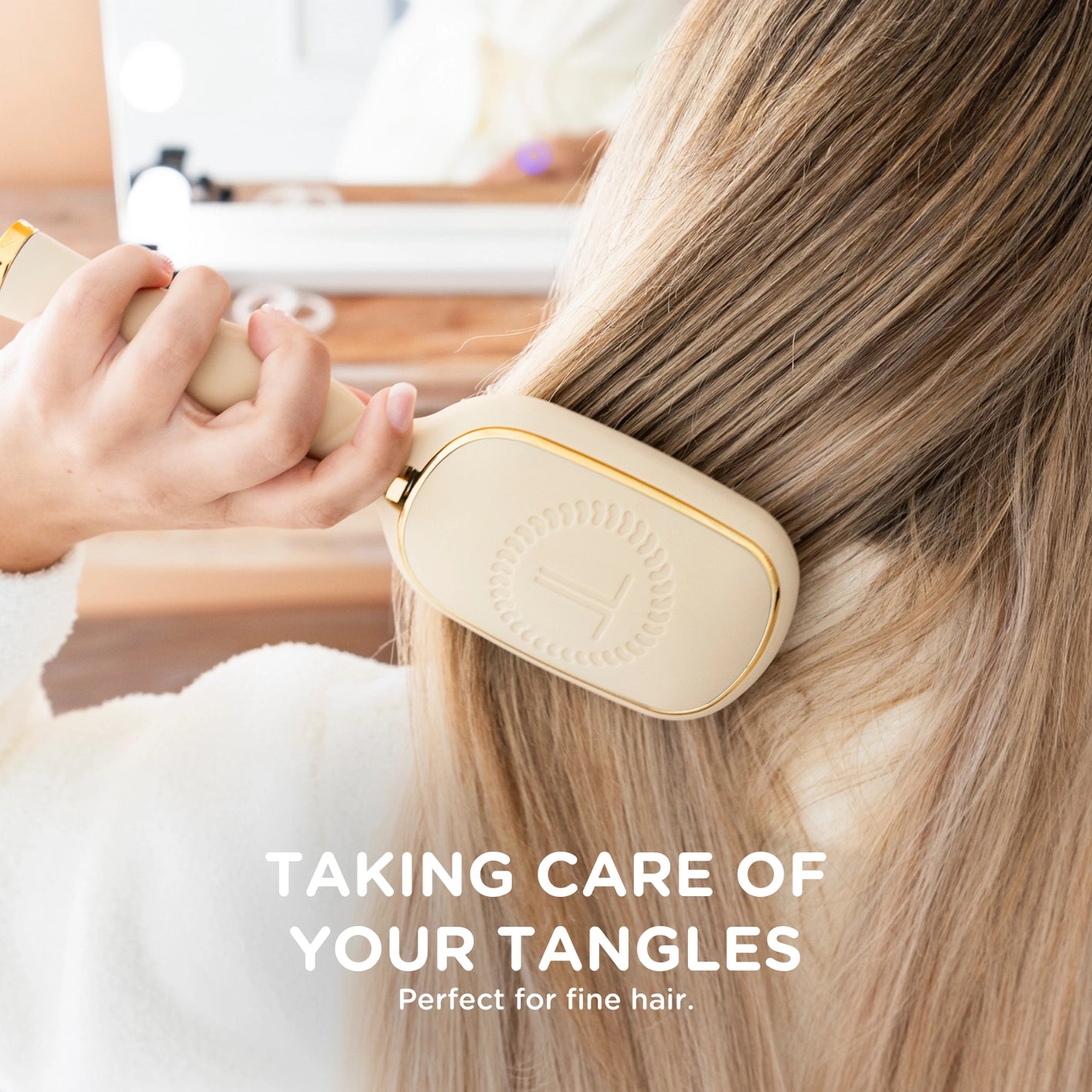 Tan Teleties Brush