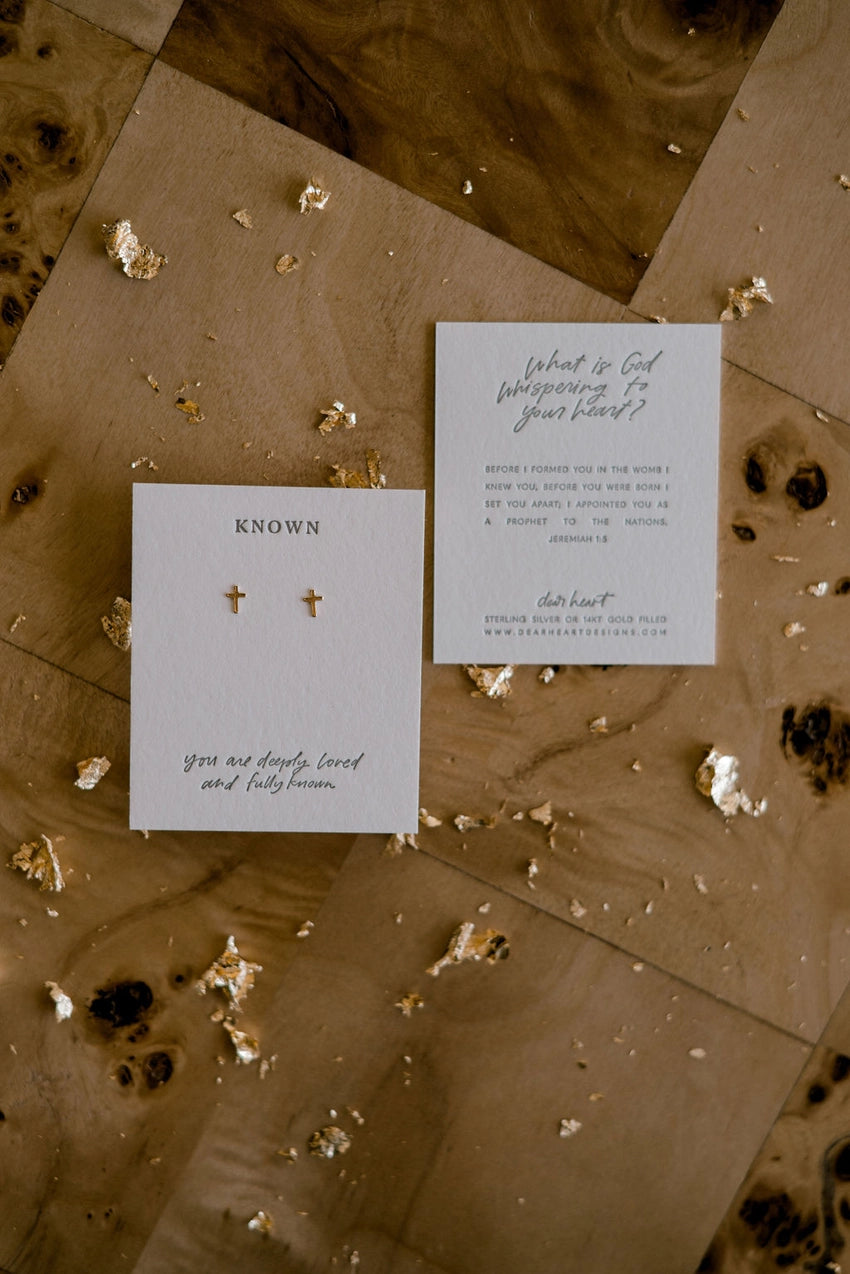 Known earring studs