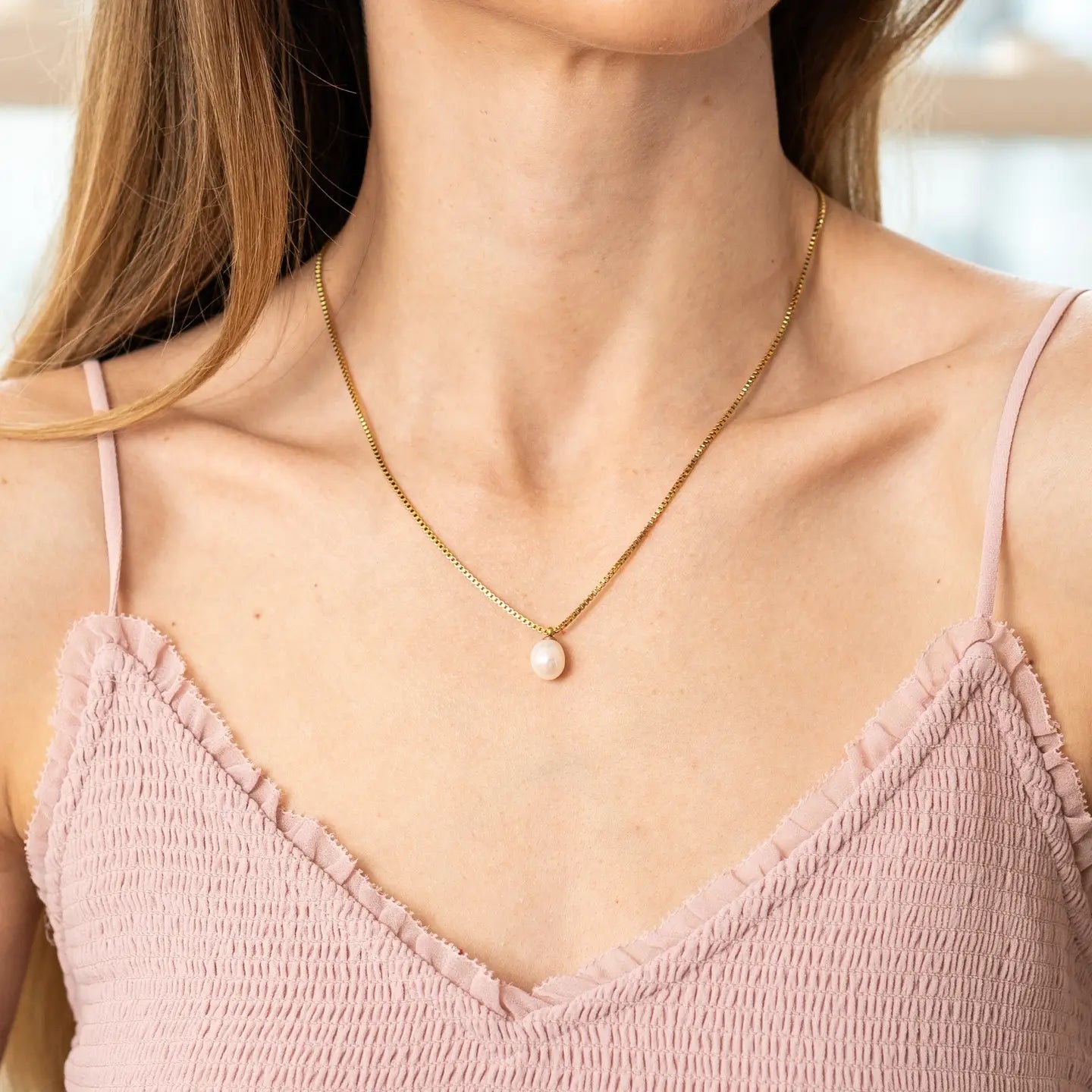 Luminous Amber Necklace