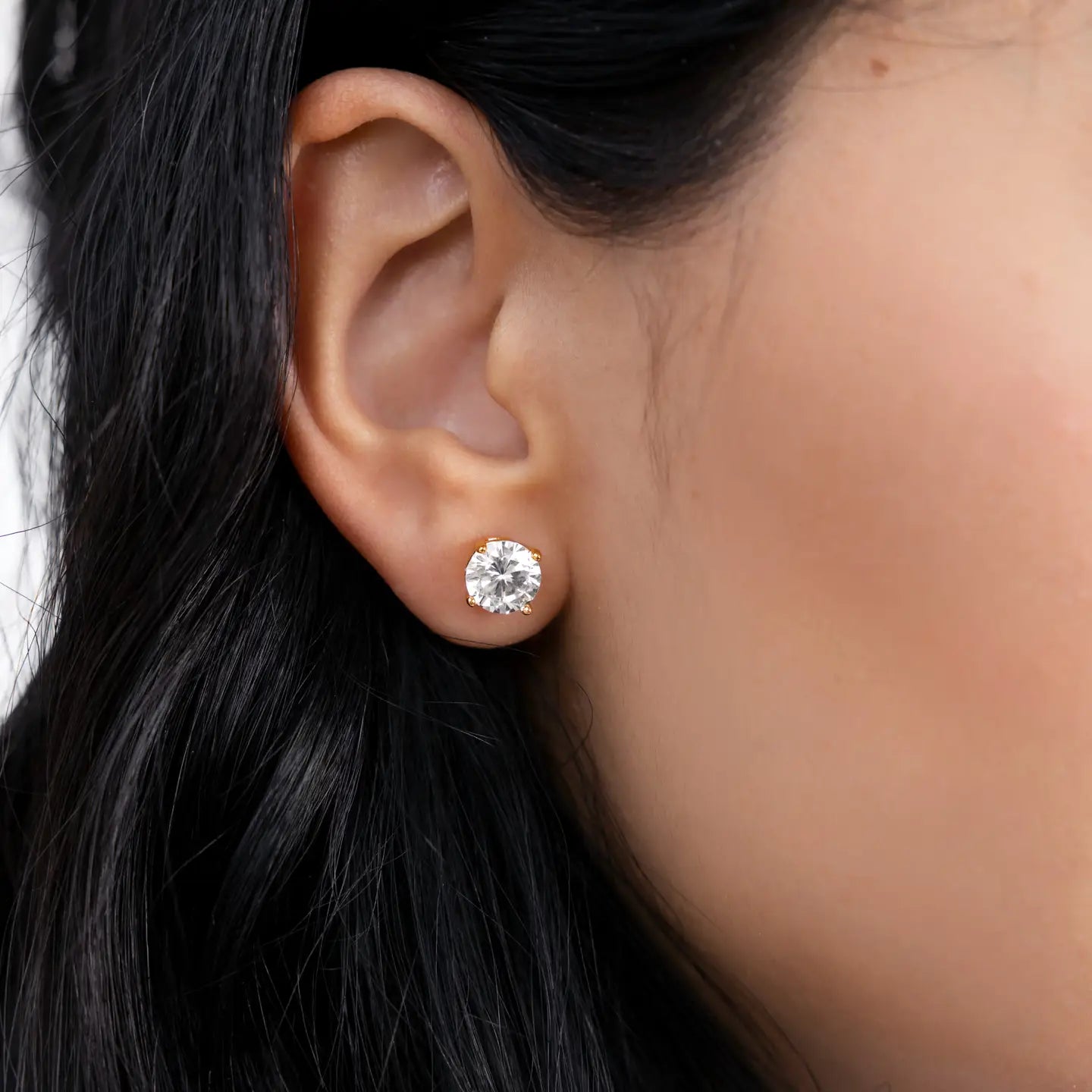 Demi-Fine 8mm Round Solitaire Stud Earrings – Gold 800