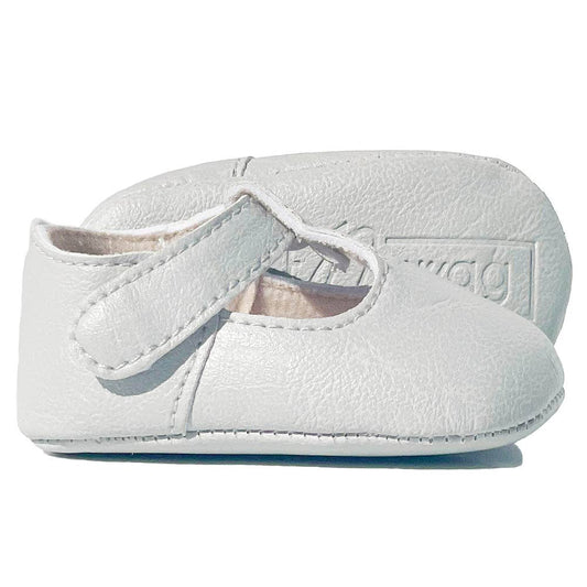 MOXY | Baby shoes, toddler shoes, neutral colors