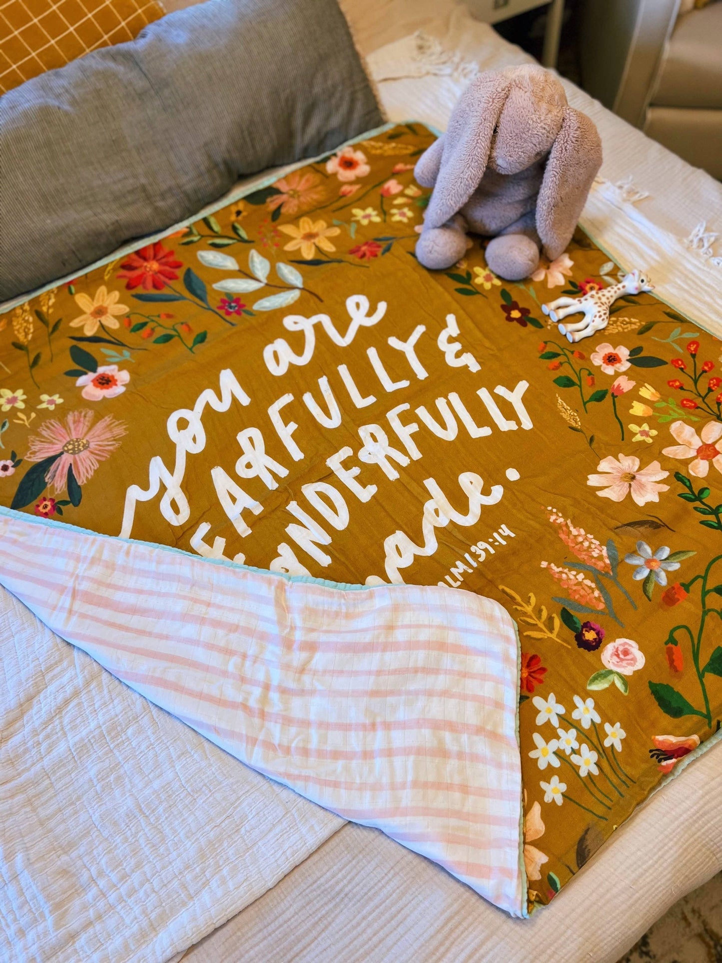 Wonderfully Made Bamboo Cotton Muslin 8 Layer Quilt