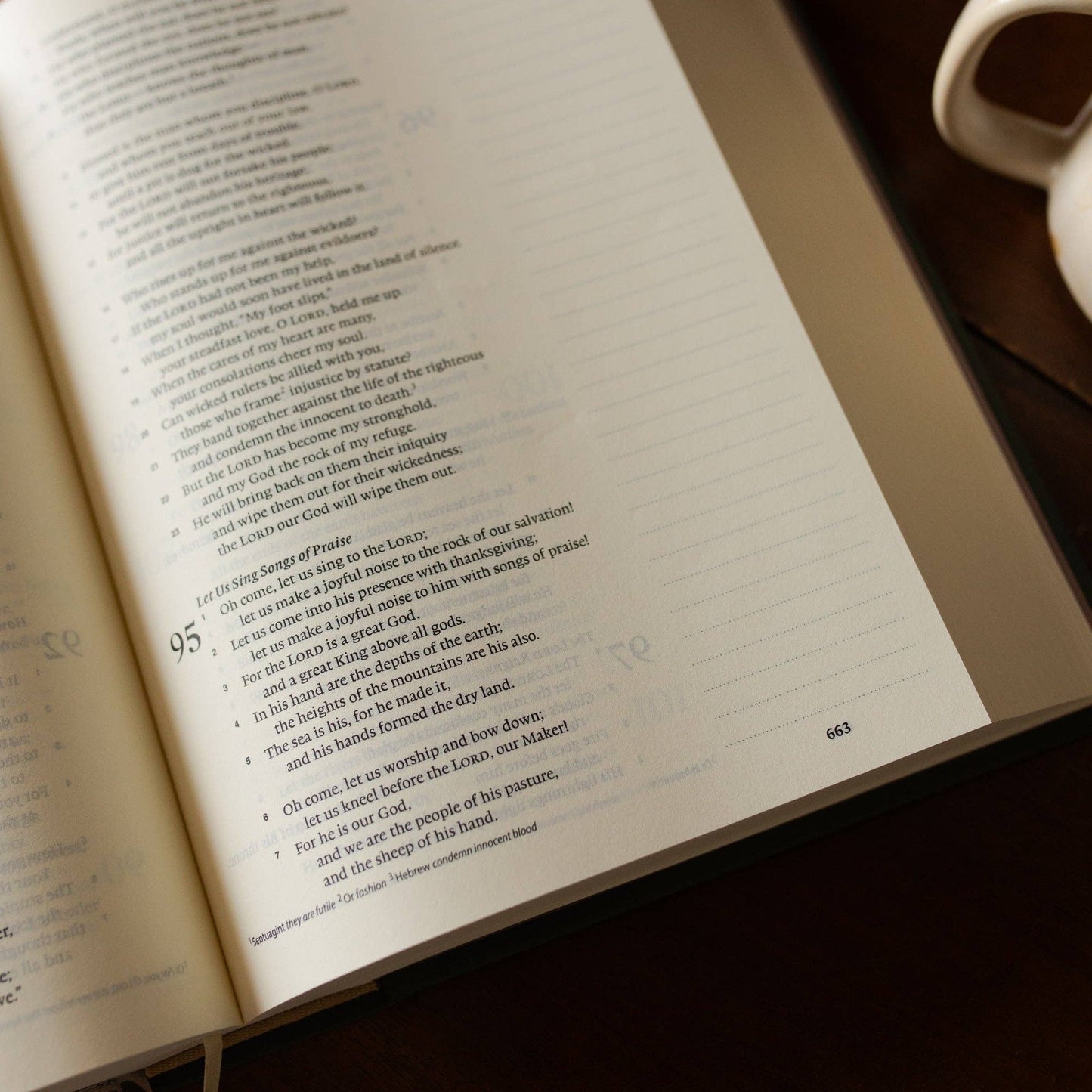 ESV Bible: Clover