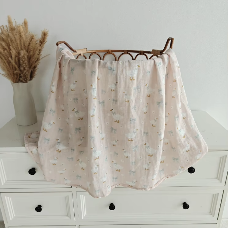 Little Goose Swaddle