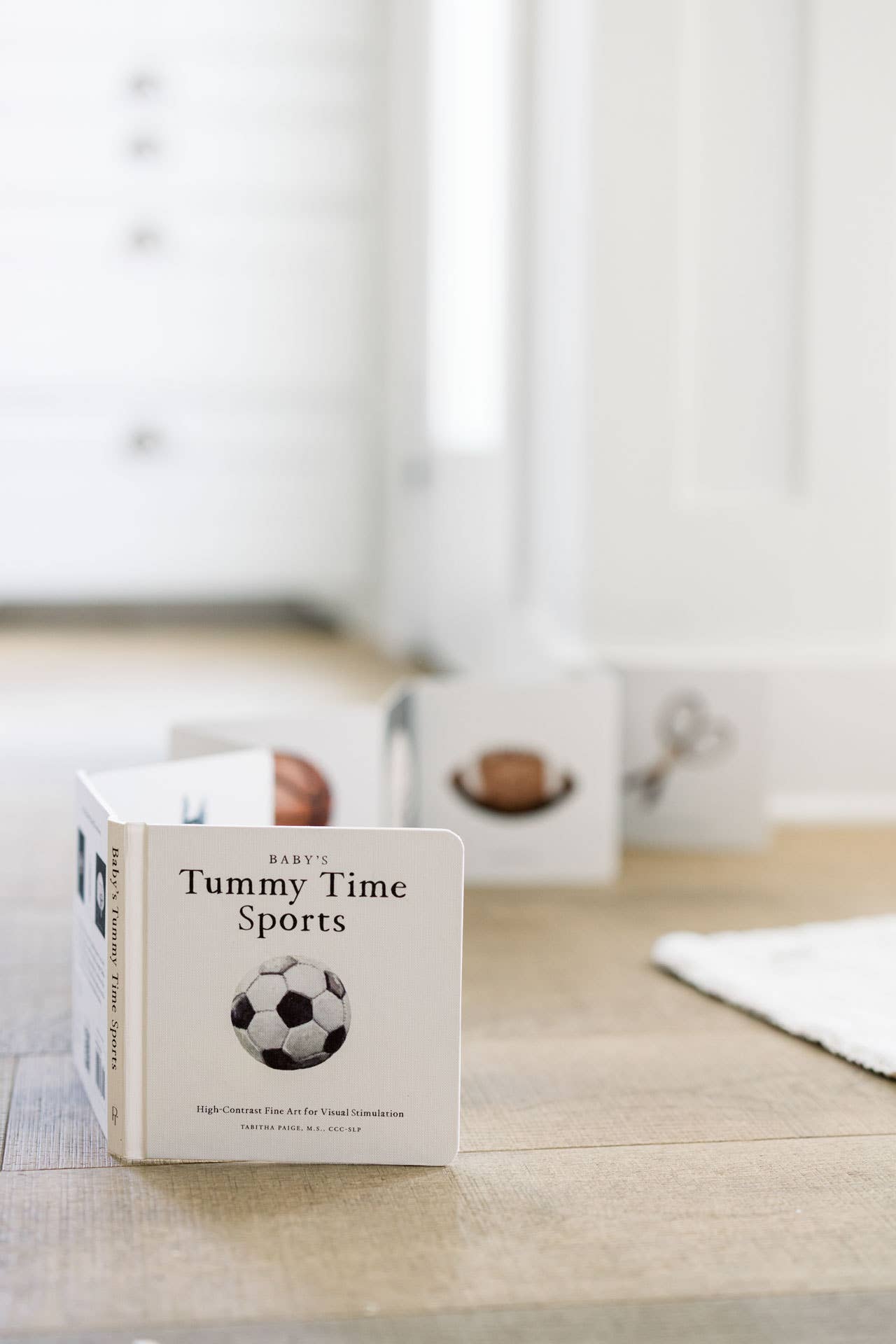 Baby's Tummy Time Sports Board Book